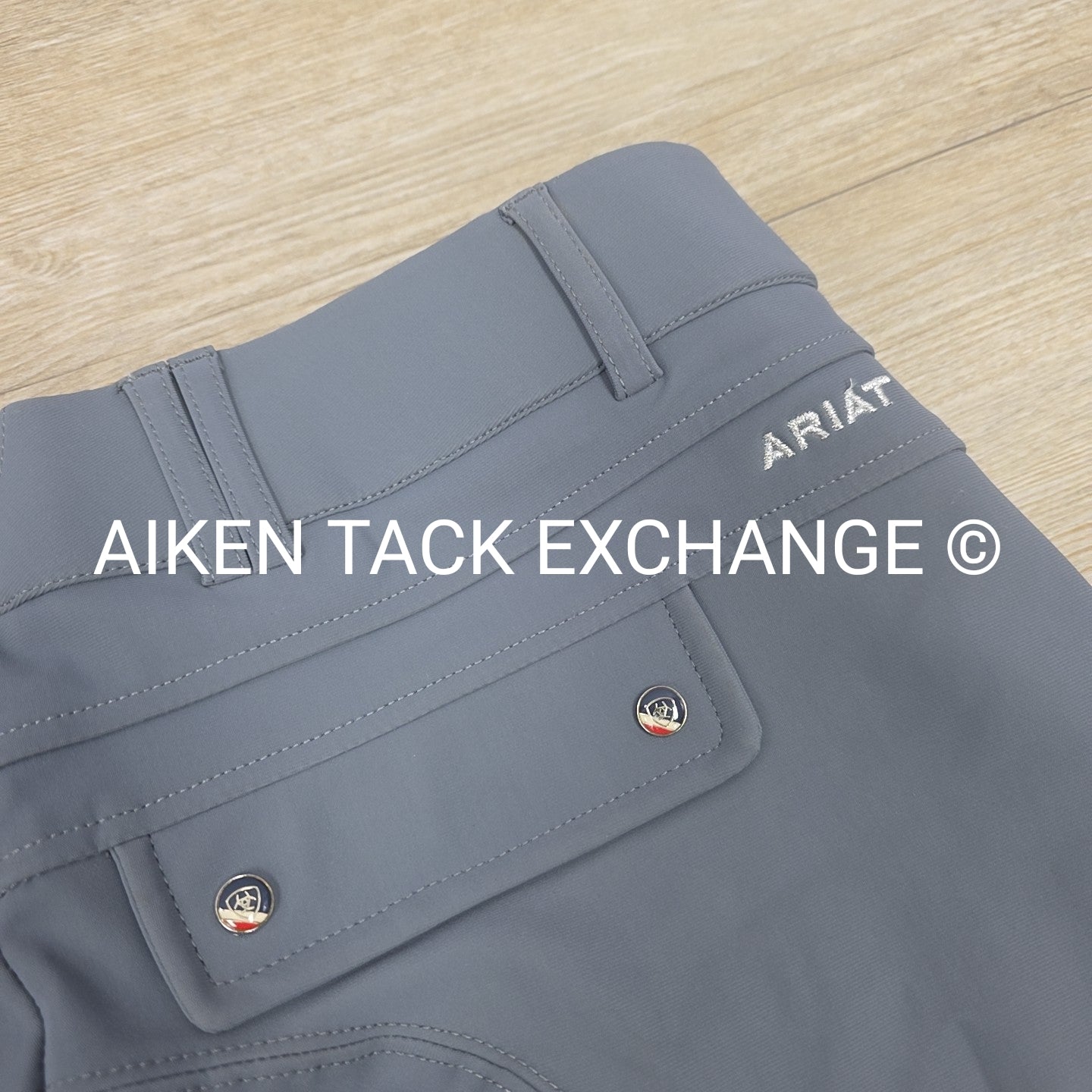 Ariat Tri Factor Silicone Grip Knee Patch Breeches, Size 34R