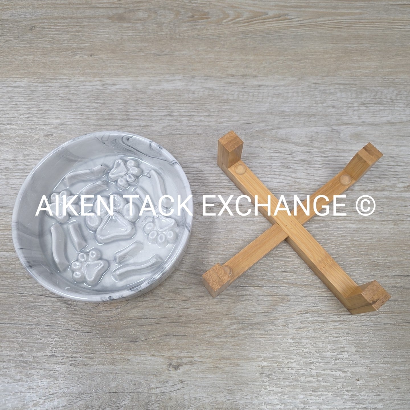 Elevated Ceramic Pet Feeder