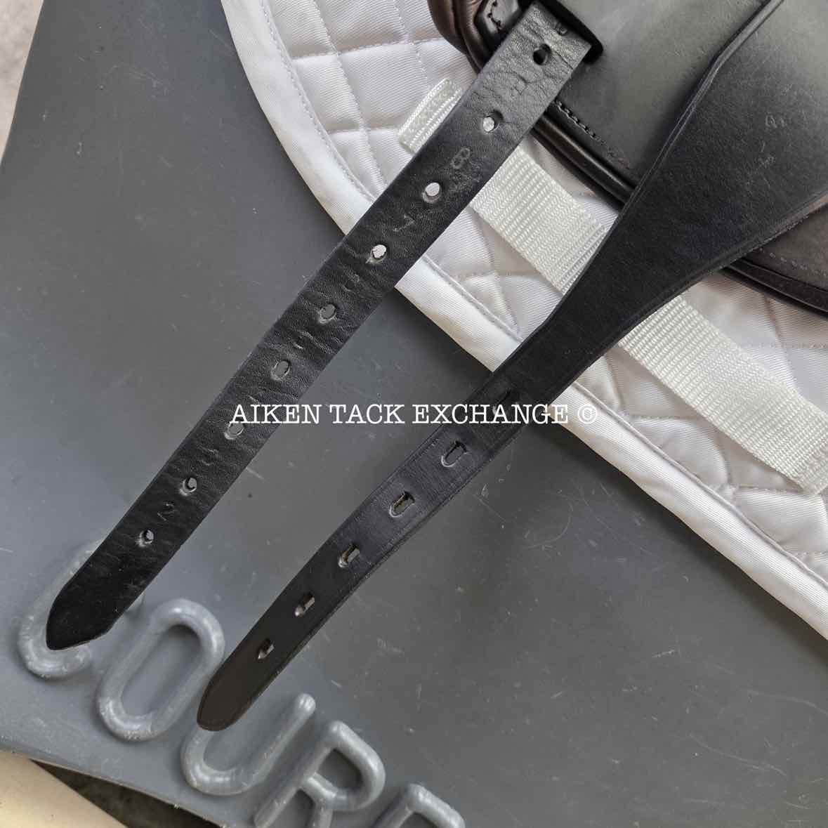 2004 Black Country Vinici Monoflap Dressage Saddle, 17.5" Seat, MW/W Tree, Wool Flocked Panels