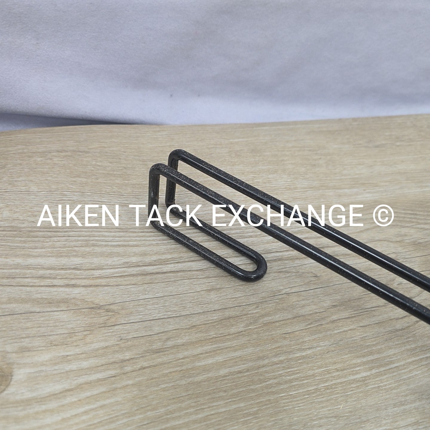 Easy-Up Interchangeable Saddle Rack System with 2 Saddle Racks