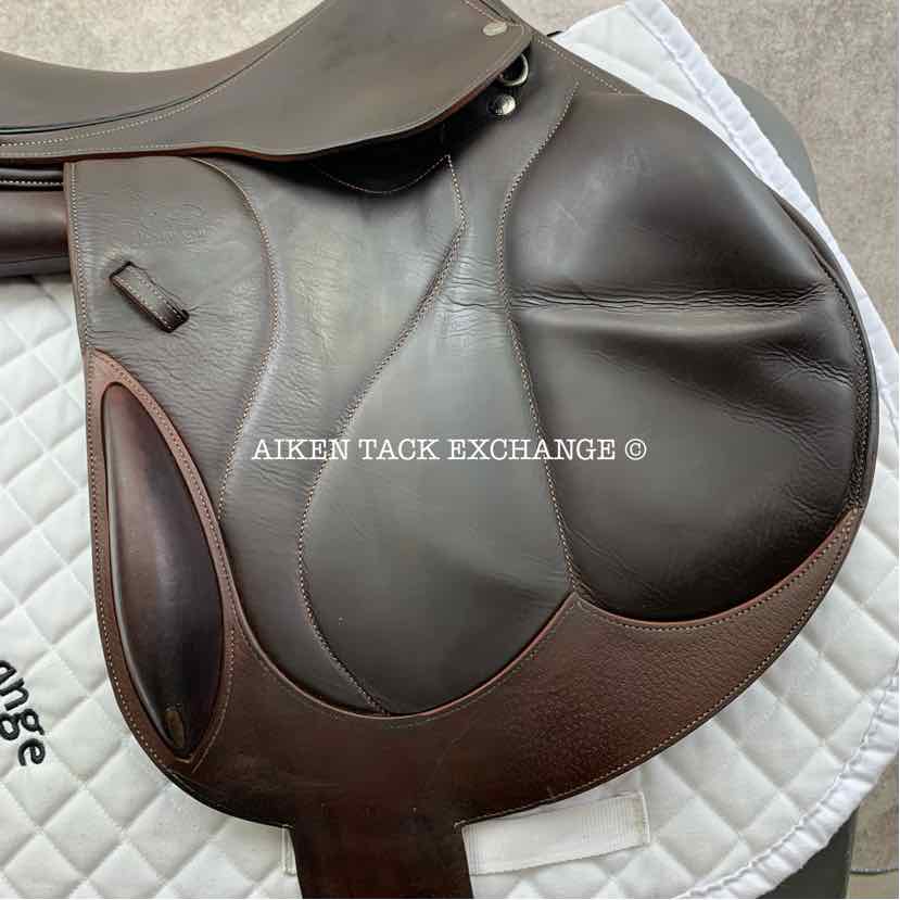 2017 Devoucoux Chiberta O Monoflap Jump Saddle, 17.5" Seat, 3AA Flap, Medium Wide Tree, D3D Panels, Full Buffalo Leather