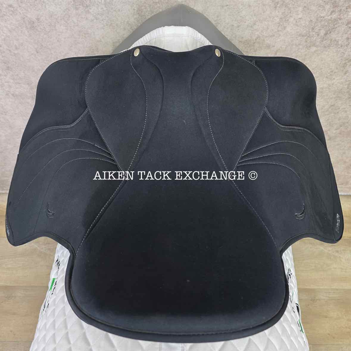 2022 Wintec Lite Wide All Purpose D'Lux Saddle with HART, 17.5" Seat, Adjustable Tree - Changeable Gullet, CAIR Panels