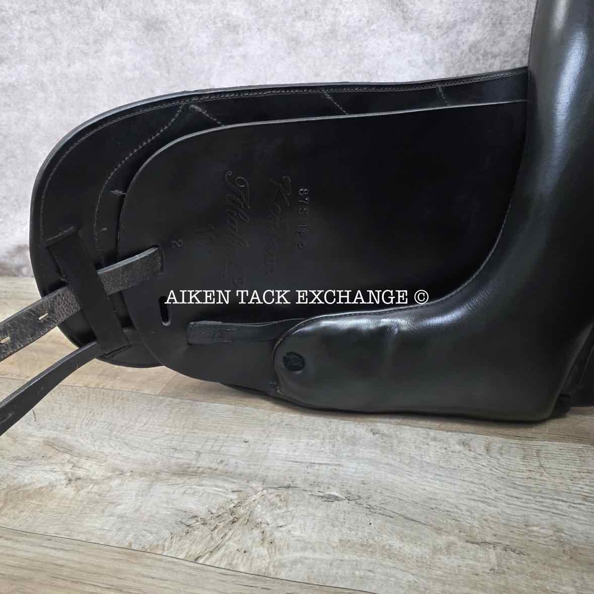 2018 Kentaur Ithaka AP Dressage Saddle, 18" Seat, Wide Tree, Wool Flocked Panels