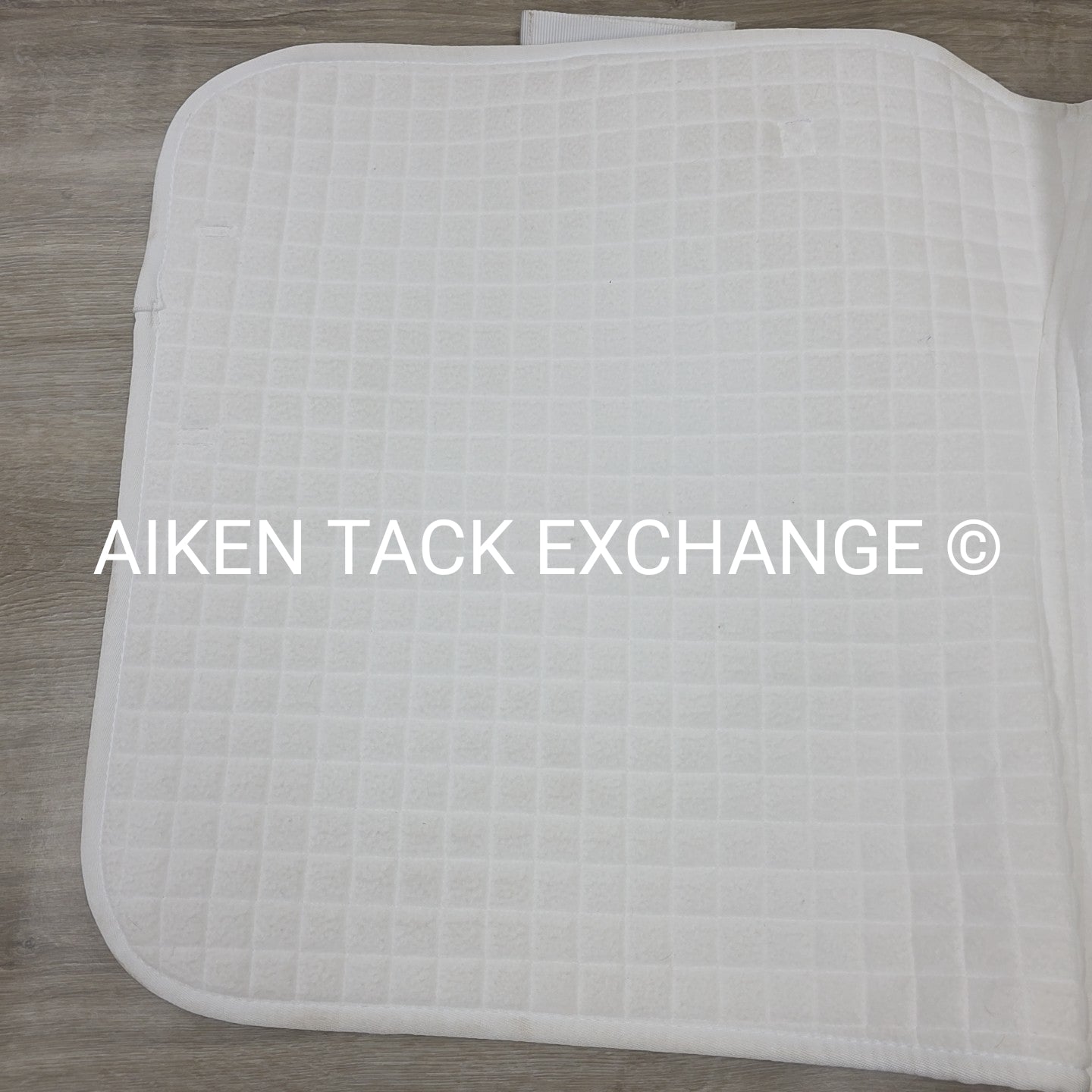 Back on Track Therapeutic Dressage Saddle Pad