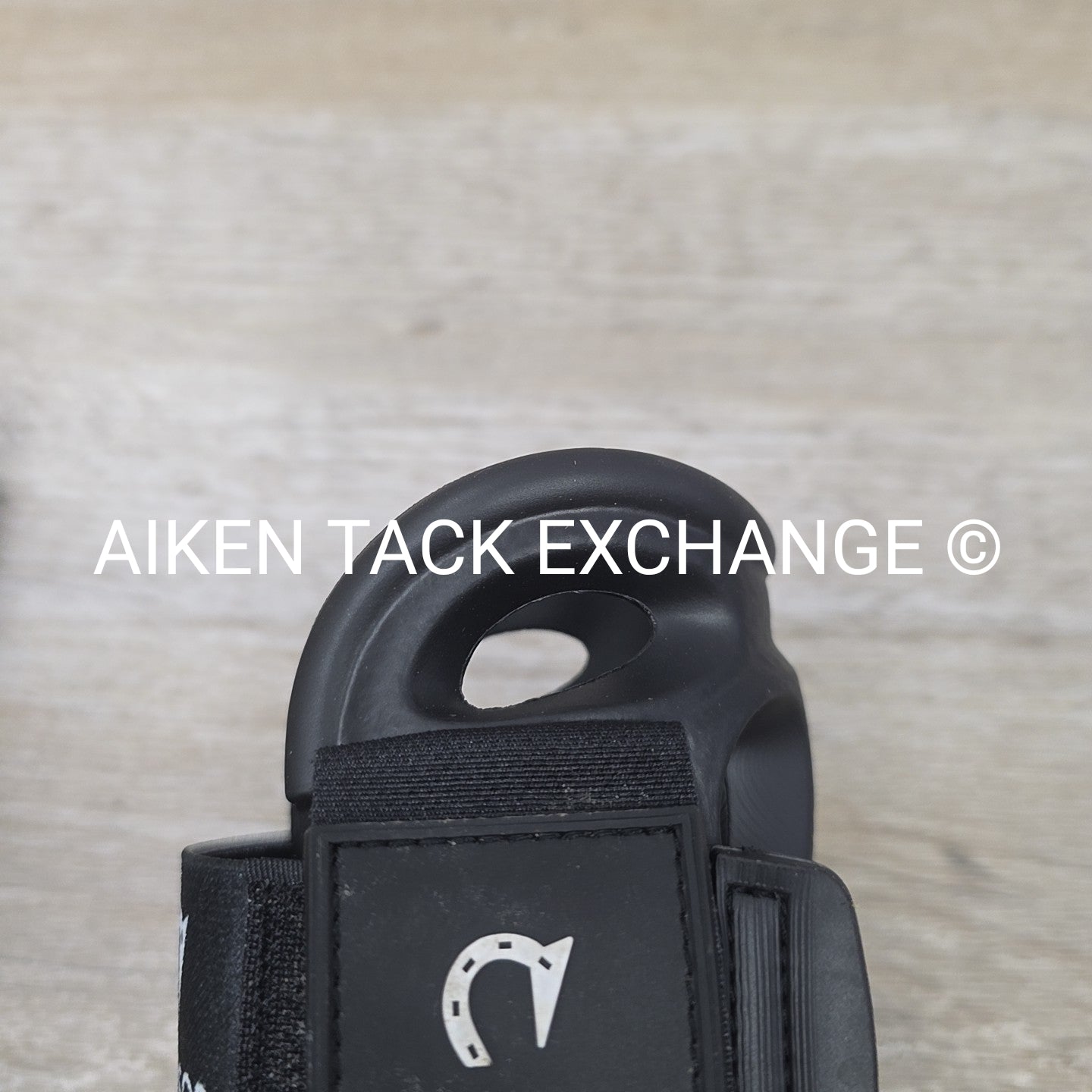 Gatusos Front Air Boots, Black, Size Large