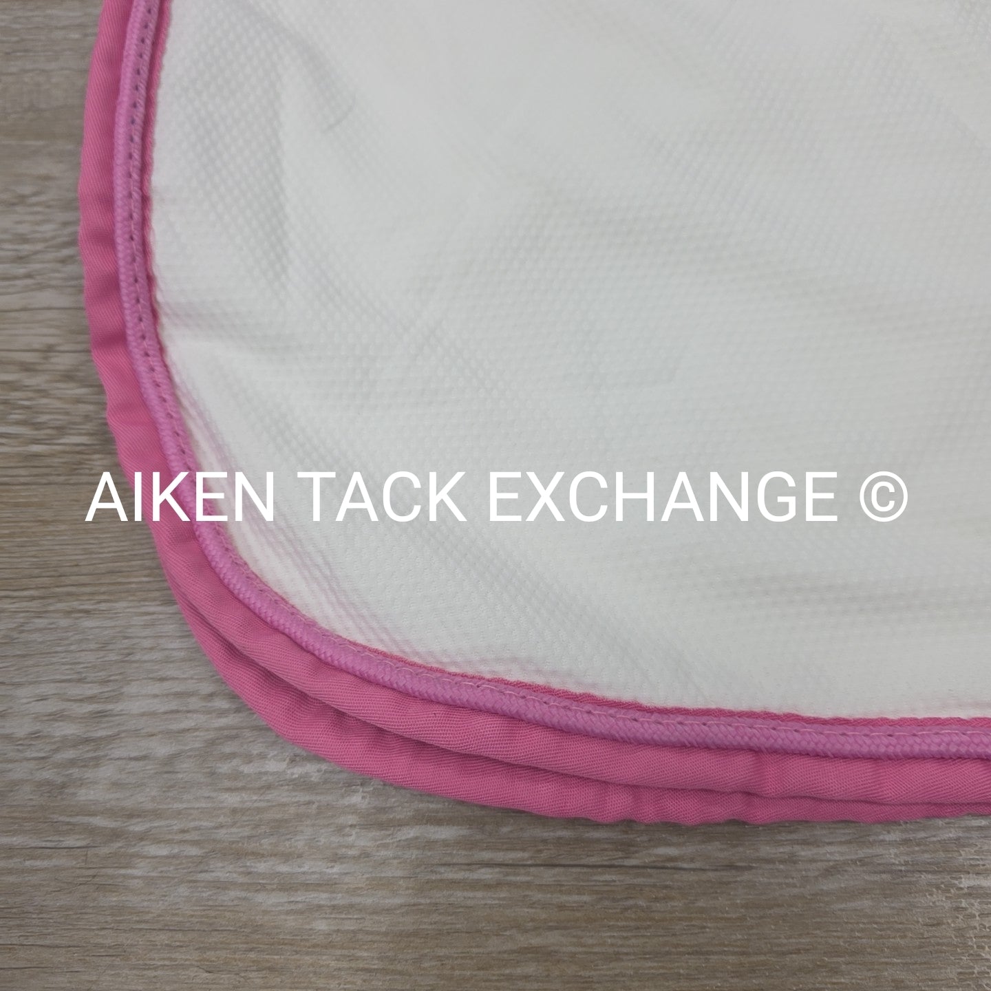 Fenwick Equestrian Pop Star Dress Sheet Sporty Cooler, 68"
