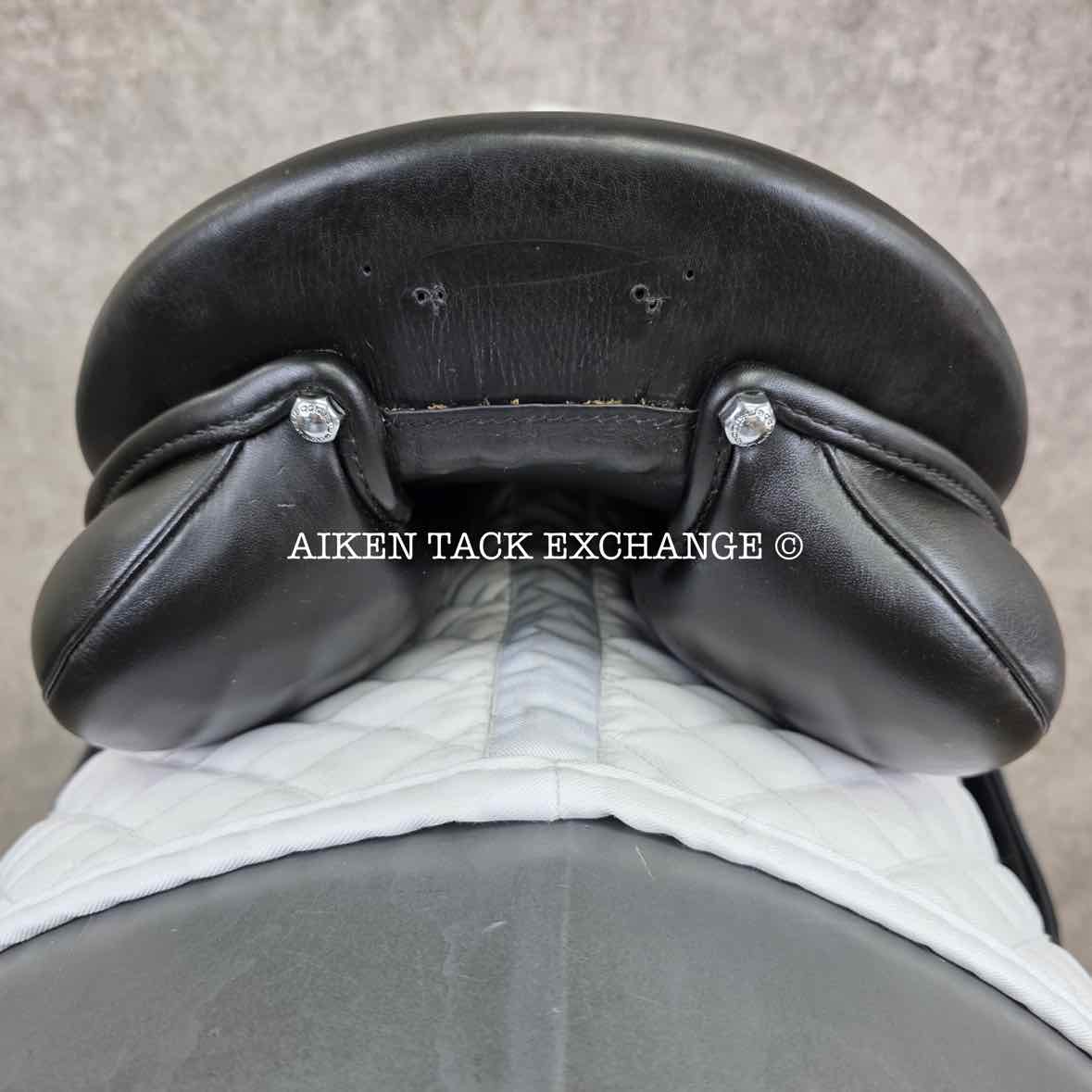 2013 Stubben Roxane Dressage Saddle, 17.5" Seat, Short Flap, 30cm Tree - Medium Wide, Wool Flocked Panels