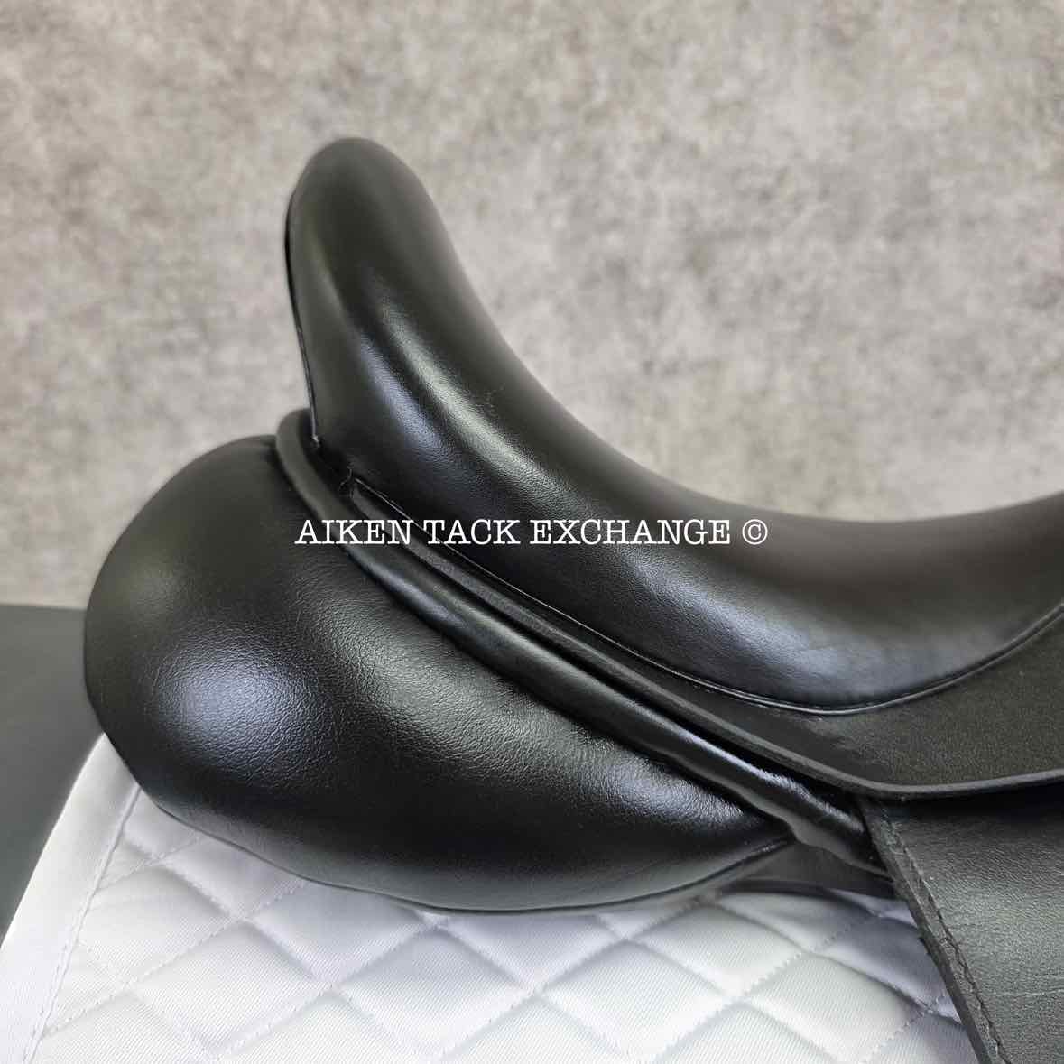 2018 Custom Saddlery Signature Steffen's Advantage Monoflap Dressage Saddle, 18" Seat, Adjustable Tree, Wool Flocked Panels