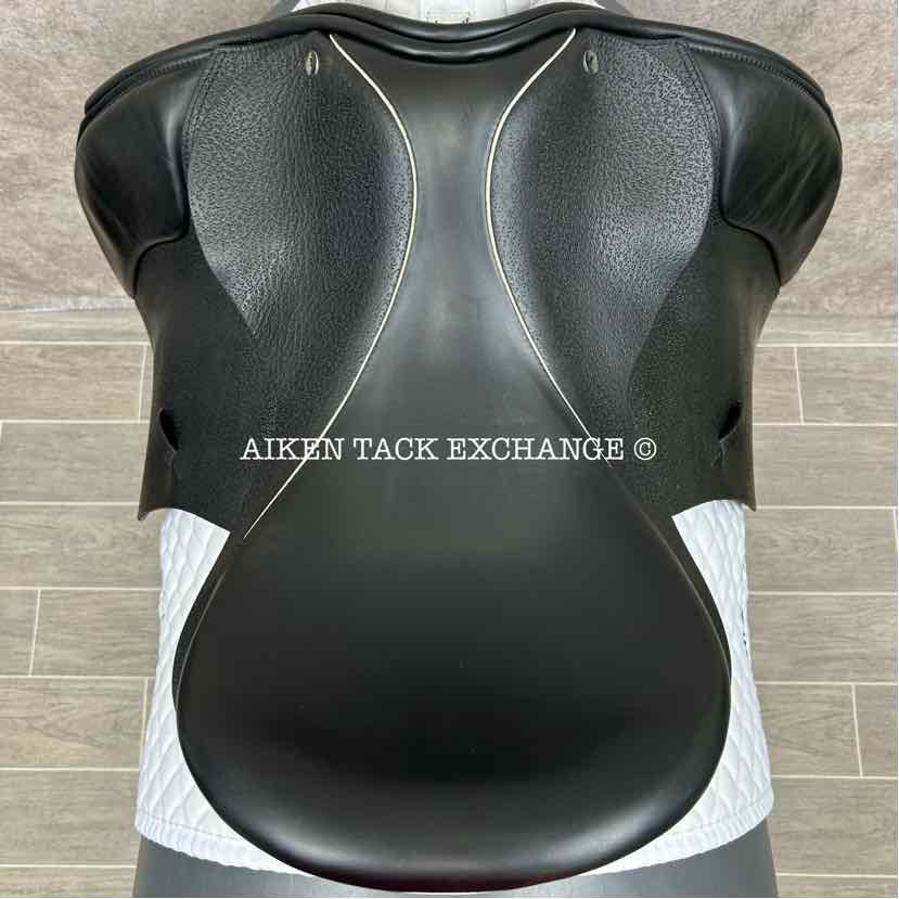 **SOLD** 2020 Black Country Eloquence Dressage Saddle, 18.5" Seat, Medium Wide Tree, Wool Flocked Panels