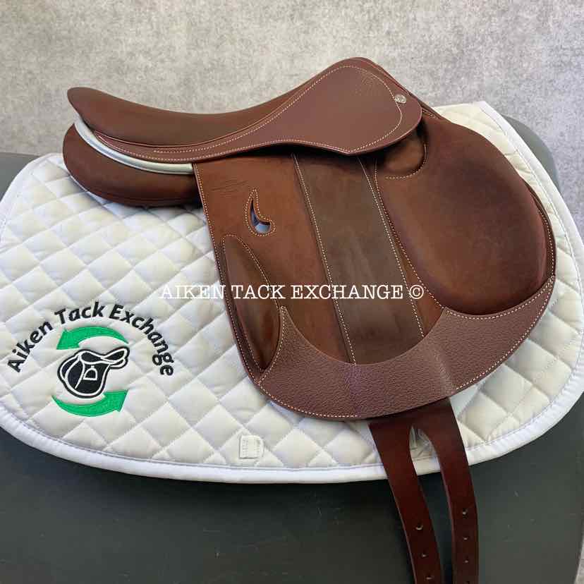 2023 Devoucoux Chiberta K Monoflap Jump Saddle, 16.5" Seat, 0KA Flap, Medium Tree, D3D Panels, Full Buffalo Leather