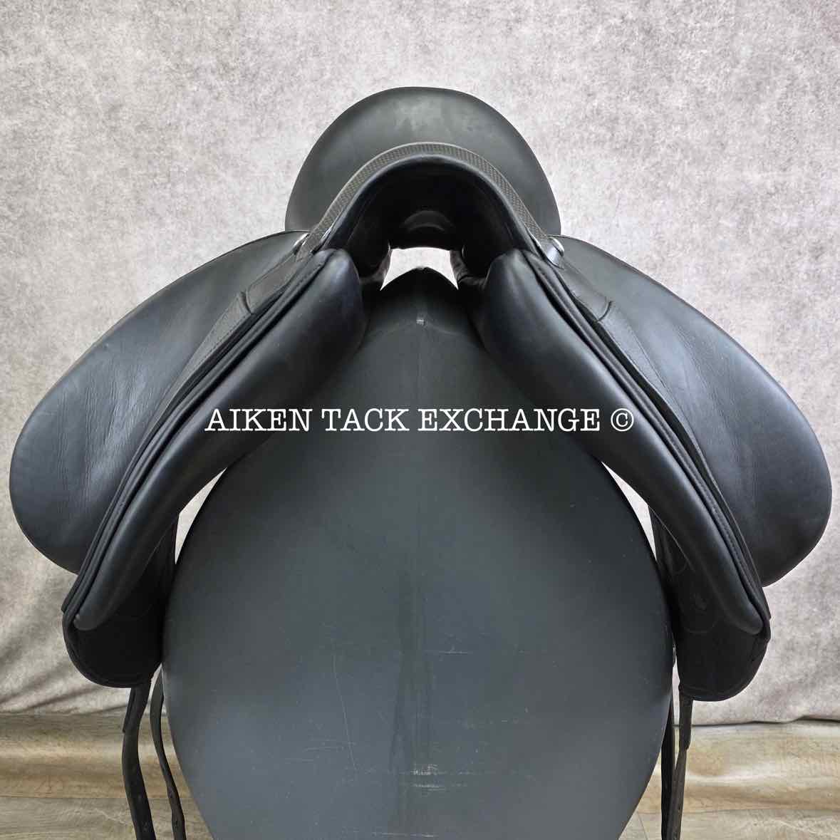 2018 Devoucoux Makila Harmonie Monoflap Dressage Saddle, 17.5" Seat - 002, 1A Flap - Short, Dynamick Tree - Medium, D3D Panels, Full Buffalo Leather