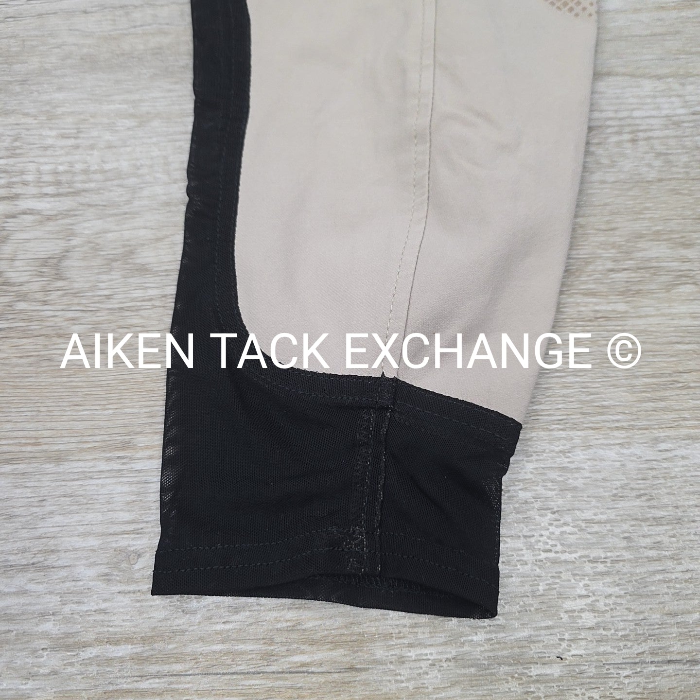 Equinavia Astrid Silicone Knee Patch Breeches, Women's 32 (has blemishes)