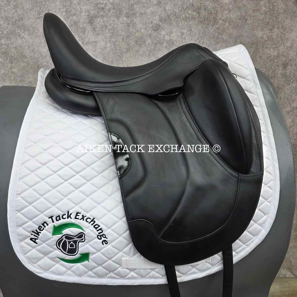 2025 Antares Tempo Monoflap Dressage Saddle, 18" Seat, 4C Flap, Medium Tree, Foam Panels, Full Buffalo Leather