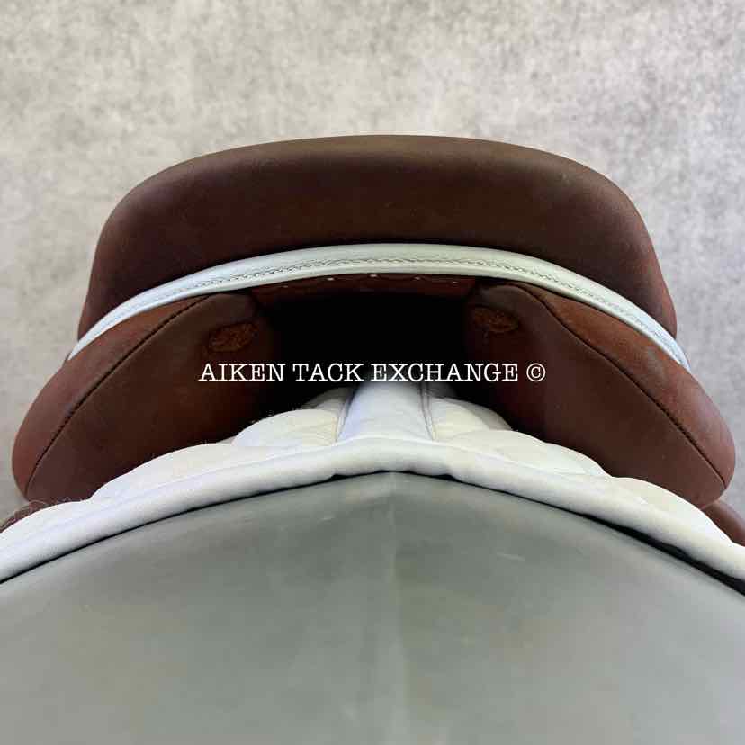 2023 Devoucoux Chiberta K Monoflap Jump Saddle, 16.5" Seat, 0KA Flap, Medium Tree, D3D Panels, Full Buffalo Leather