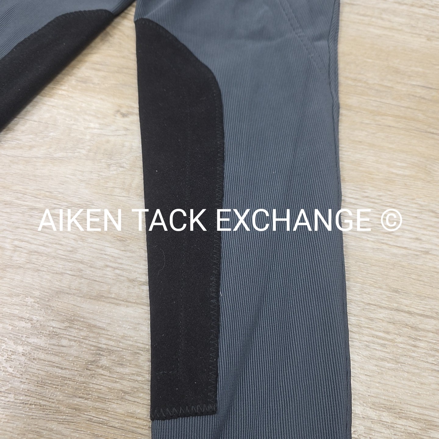 Kerrits Microcord Knee Patch Pull On Breeches, Women's Medium