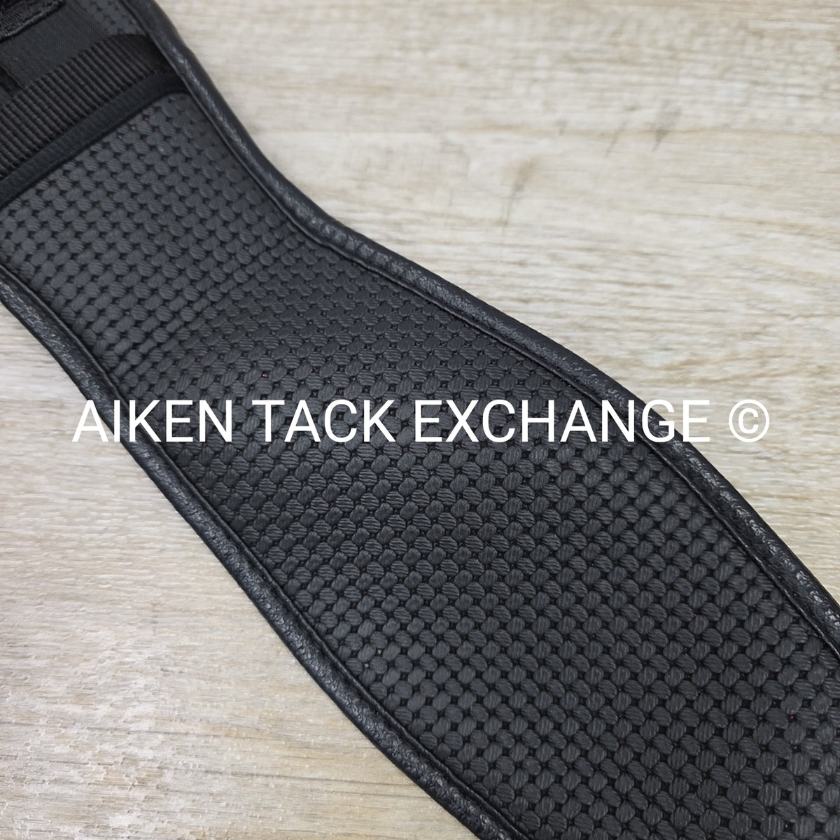 Ovation Airform Chafeless Dressage Girth, Black, 24"