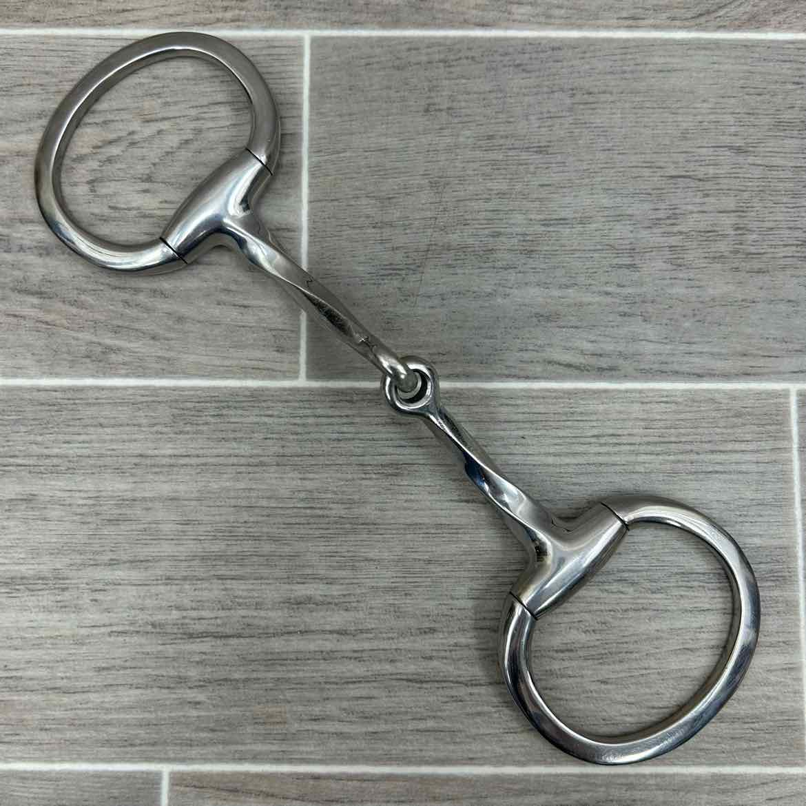 Single Joint Slow Twist Eggbutt Bit 5.75"