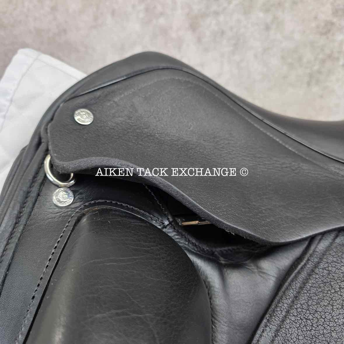 2020 Custom Saddlery Wolfgang Gemini R Monoflap Dressage Saddle, 17.5" Seat, Adjustable Tree, Wool Flocked Panels