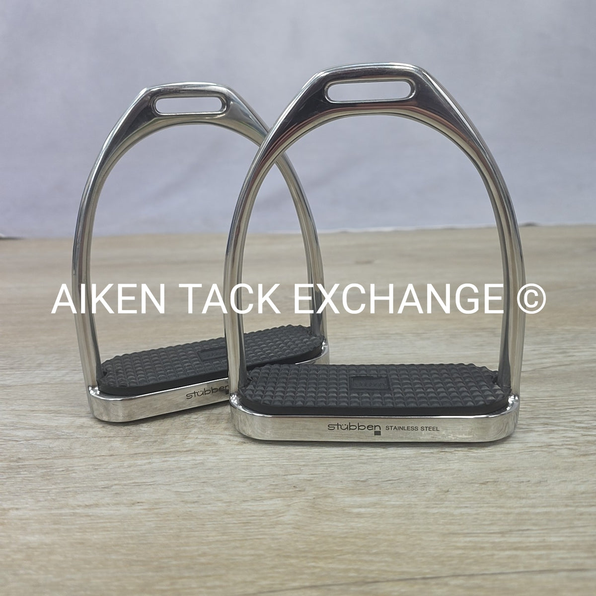 Stubben Fillis Stirrup Irons, 4.75"