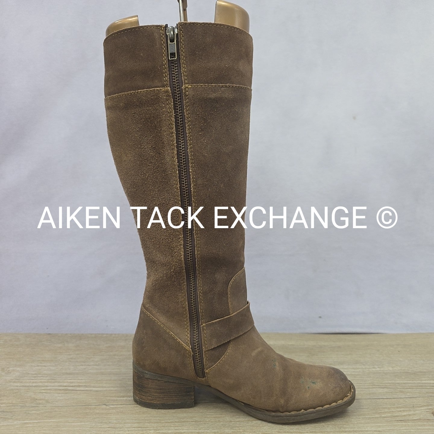 Born Boots, Women's 6.5 (blemishes)