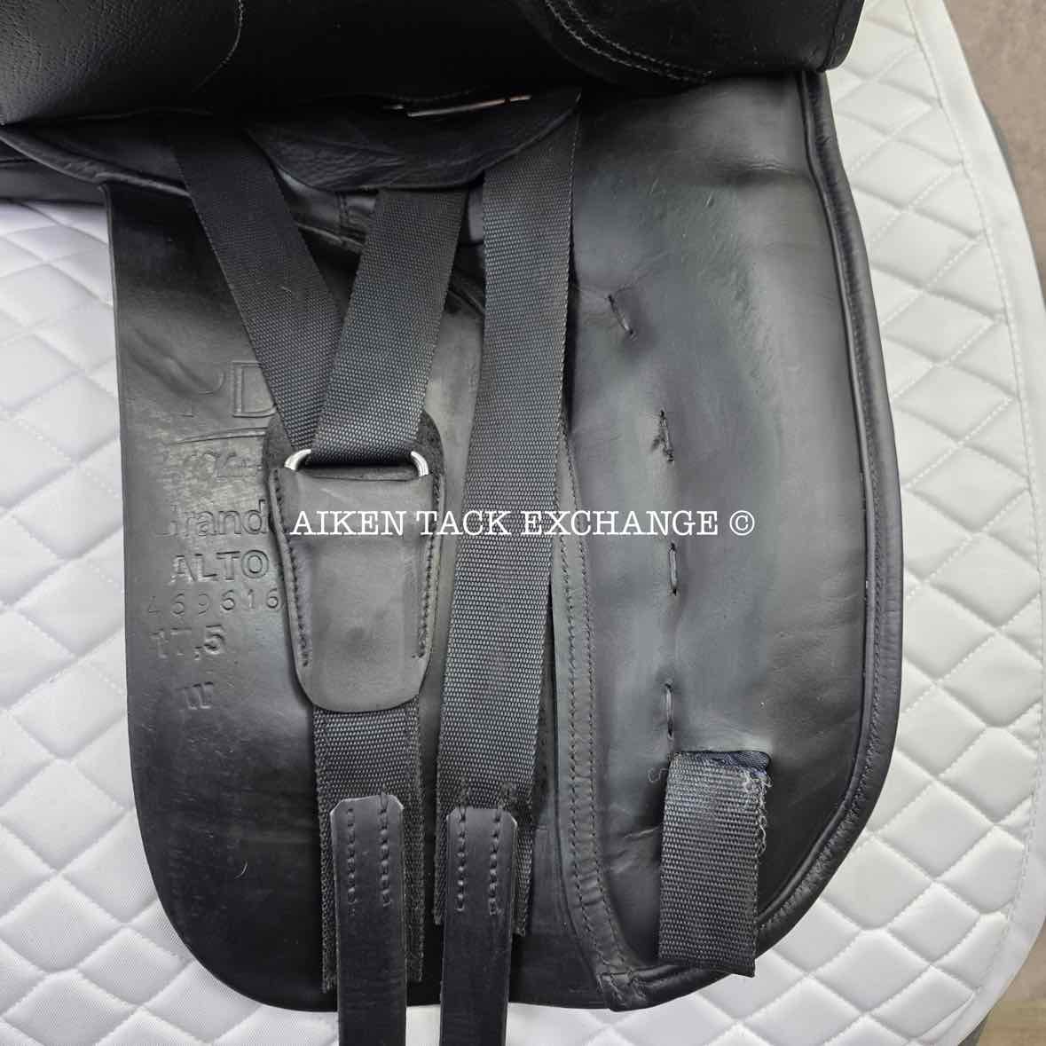 **SOLD** 2014 PDS Carl Hester Grande Alto Dressage Saddle, 17.5" Seat, Adjustable Tree - Changeable Gullet, Wool Flocked Panels