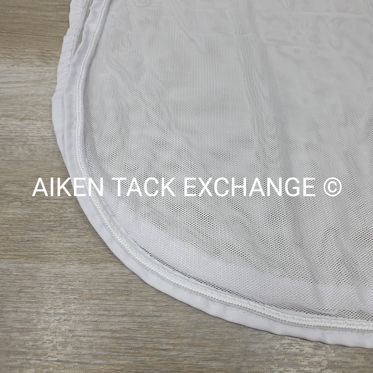 Fenwick Equestrian BodyGuard Mesh Cooler, White (has some marks) 62"