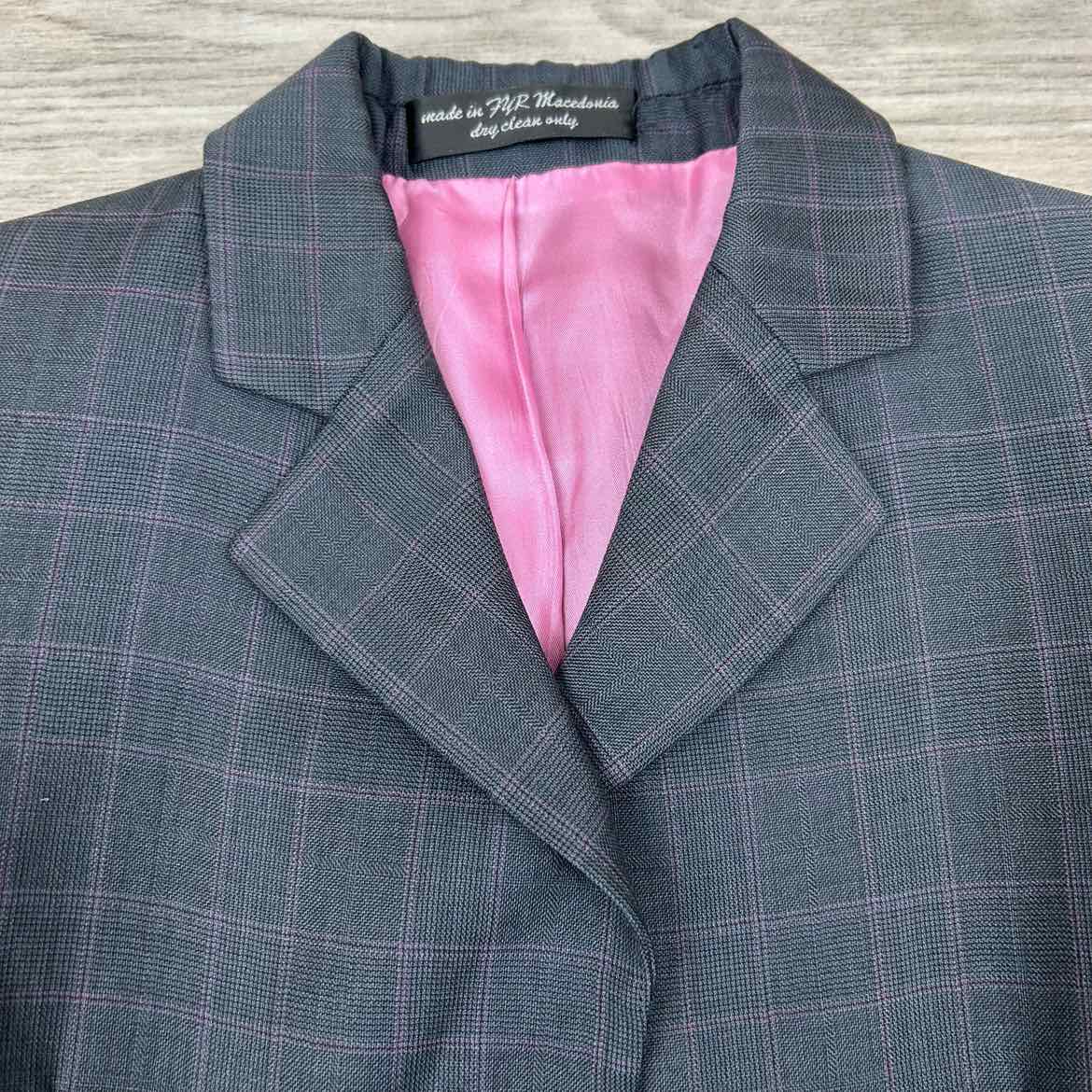 RJ Classics Prestige Collection Show Coat, Size 14 R