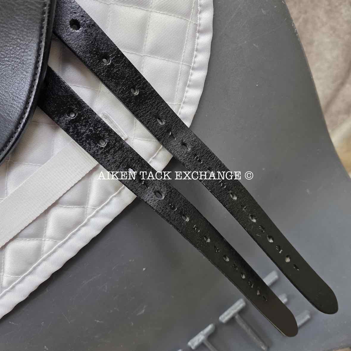 2006 DK Freedom Monoflap Dressage Saddle, 16.5" Seat, Extra Wide Tree, Wool Flocked Panels