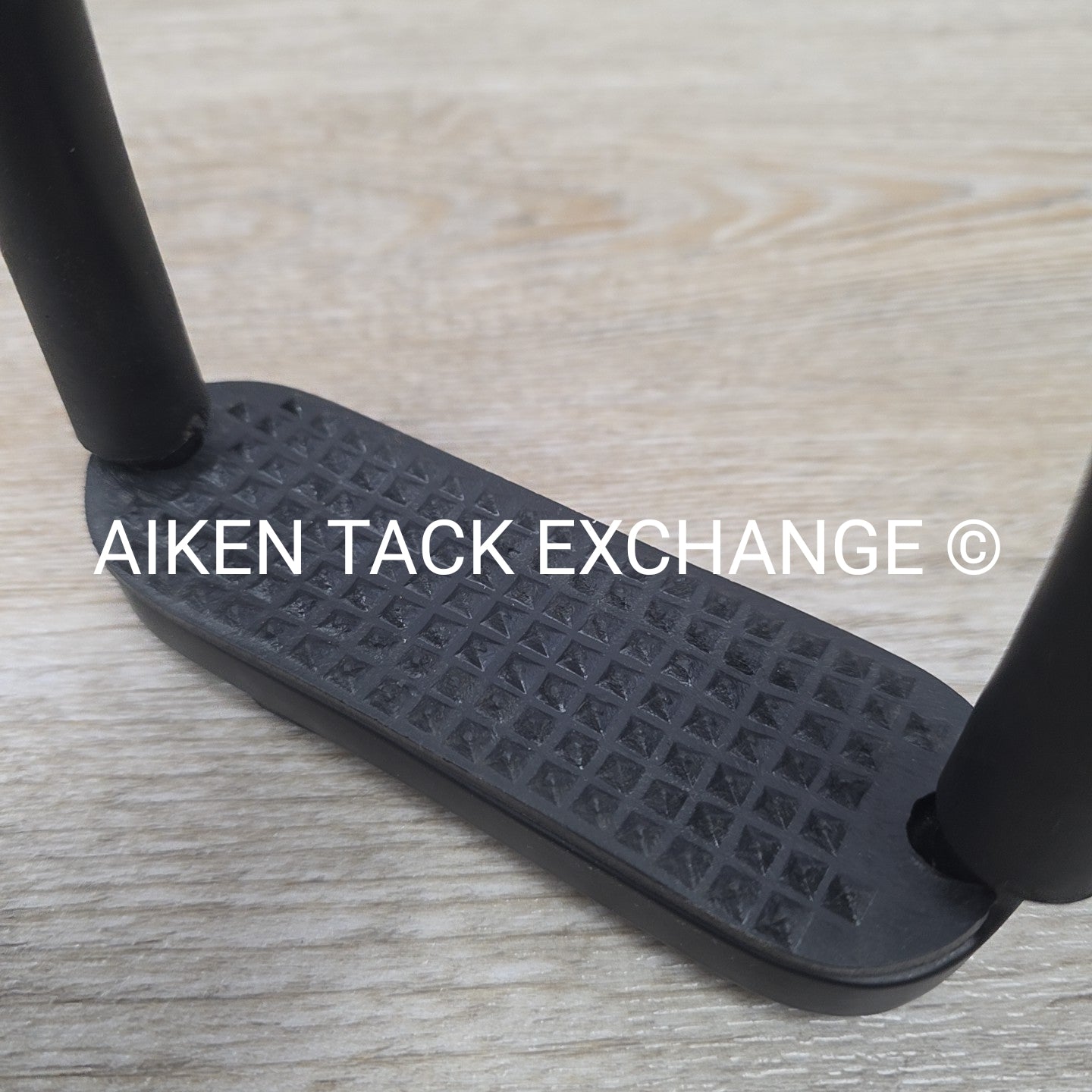 Flex Stirrup Irons, 4.75"