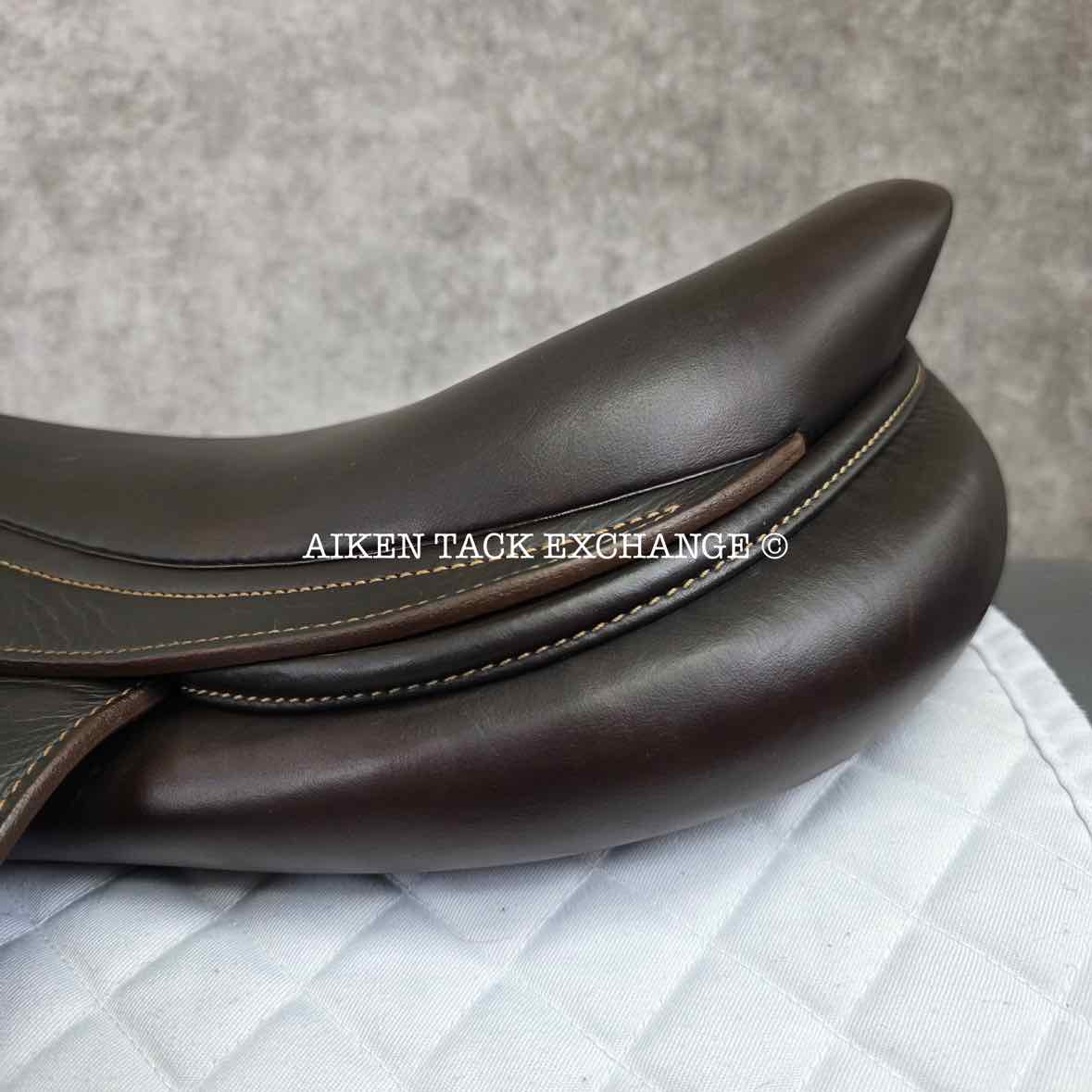 2018 Antares Evolution Monoflap Jump Saddle, 18" Seat, 2AAB Flap, M/MW Tree, Foam Panels, Full Buffalo Leather