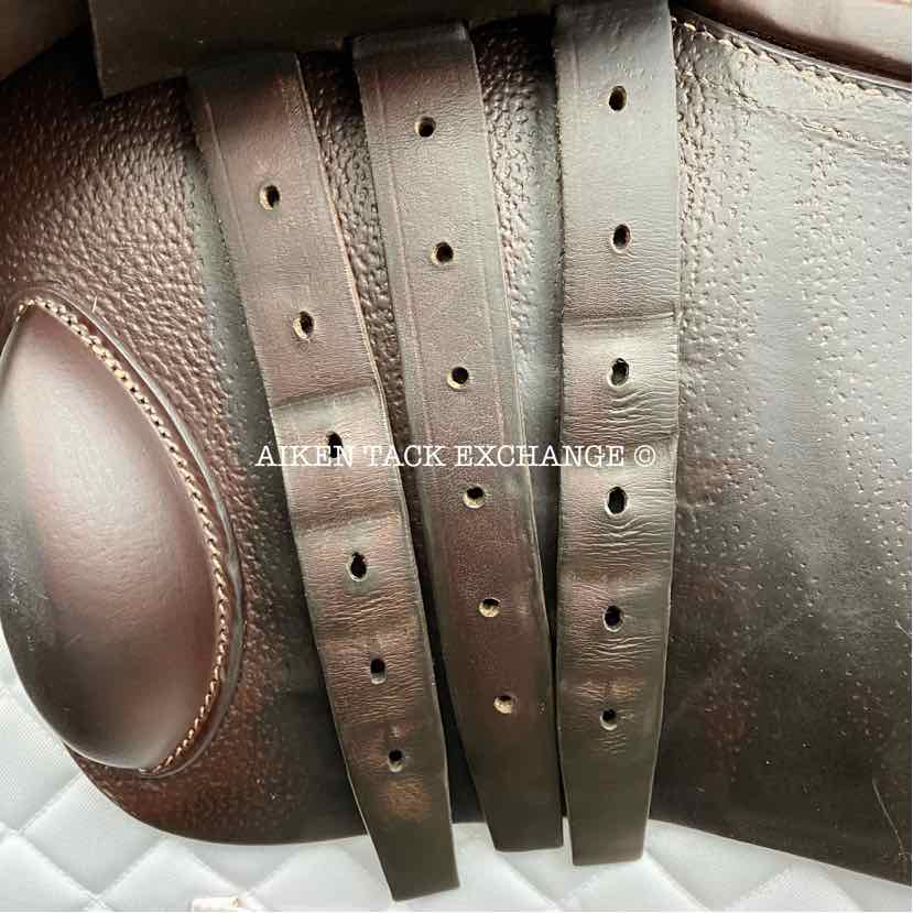 2019 CWD SE02 Close Contact Jump Saddle, 17.5" Seat, 3C Flap, Medium Tree, Foam Panels, Full Buffalo Leather