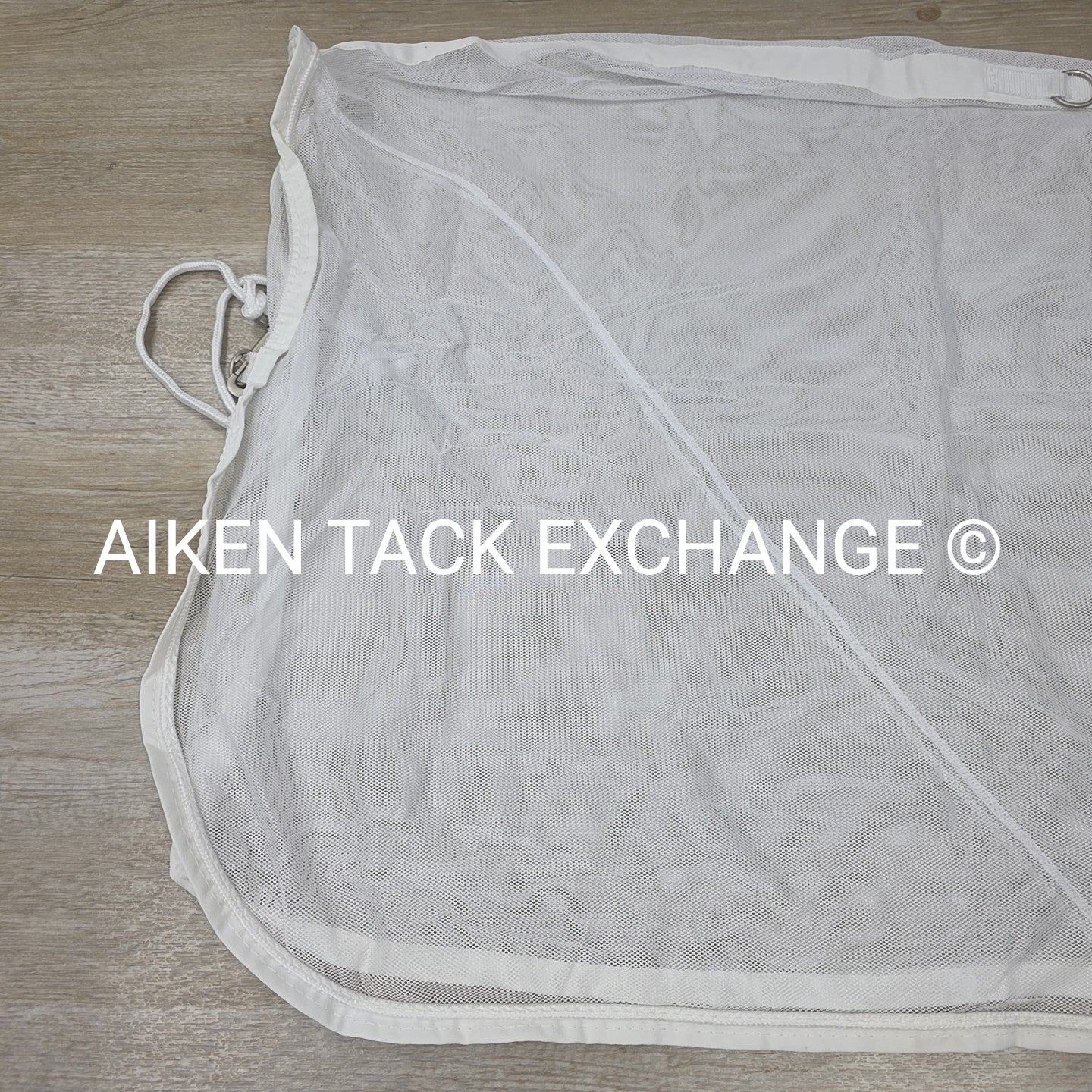 Fenwick Equestrian BodyGuard Mesh Cooler, White (has some marks) 62"