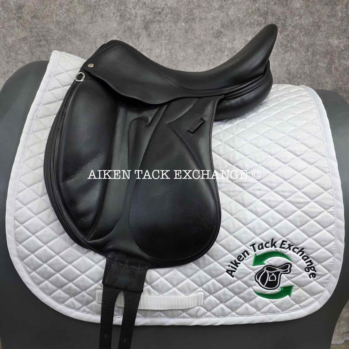 2001 Devoucoux Makila Monoflap Dressage Saddle, 17" Seat, 2A Flap, M/MW Tree, Foam Panels, Full Buffalo Leather