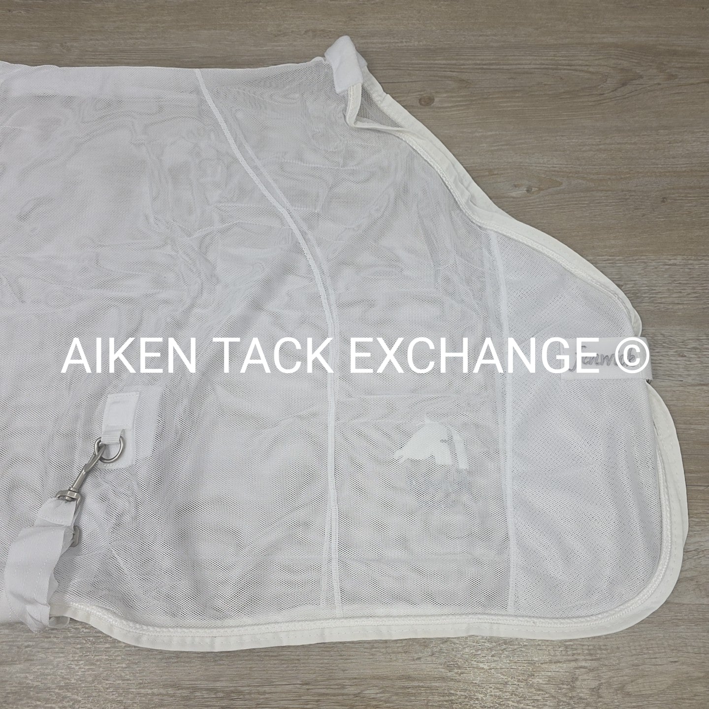 Fenwick Equestrian BodyGuard Mesh Cooler, White (has some marks) 60"