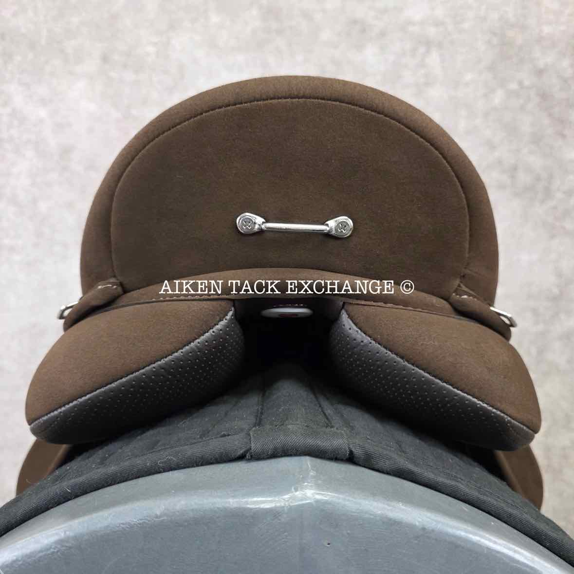 2024 Wintec Pro Endurance Saddle with HART, 18" Seat, Adjustable Tree - Changeable Gullet, CAIR Panels