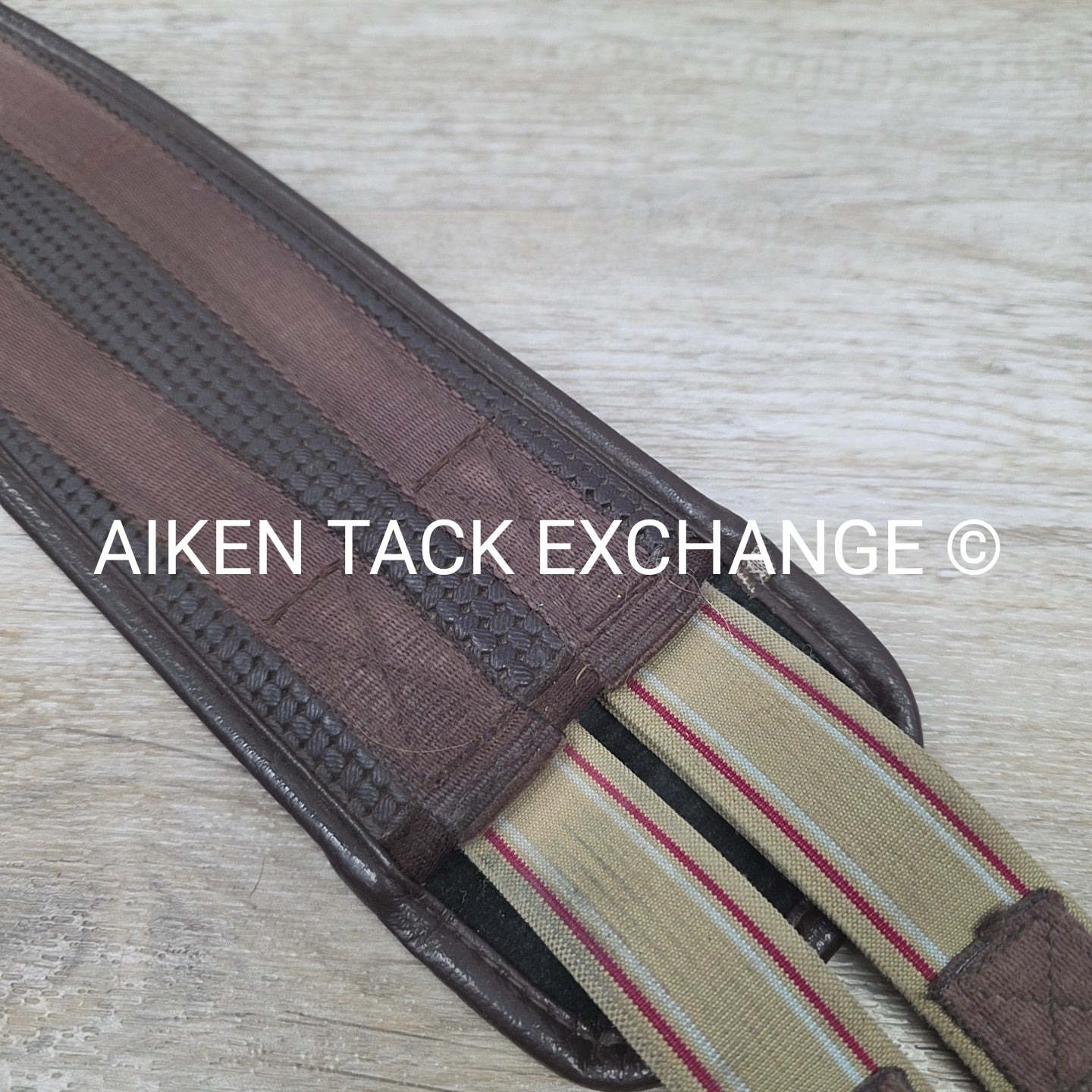 Ovation Chafeless Girth with Single End Elastic, Brown, 52"