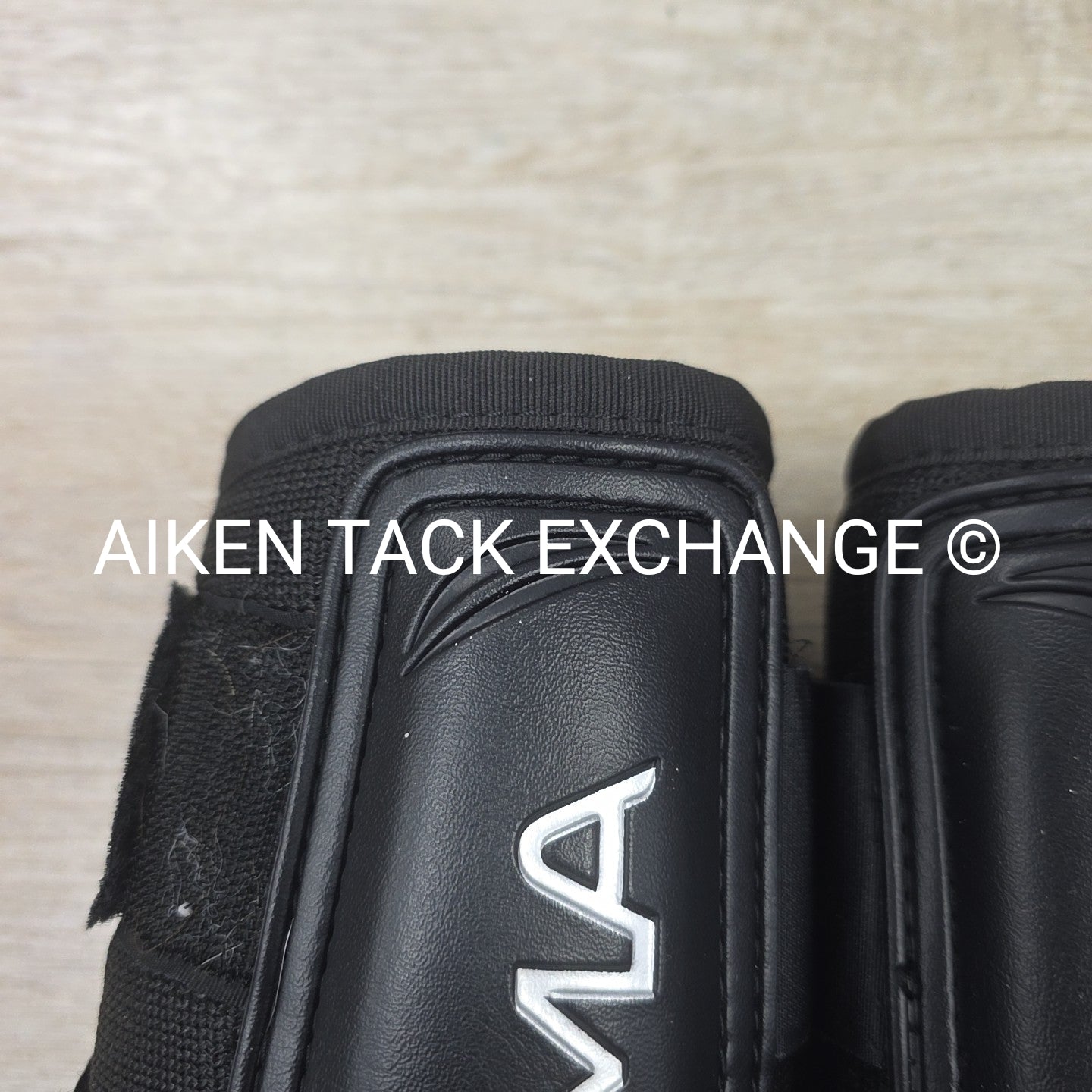 Arma Air Motion Brushing Boots, Size Cob