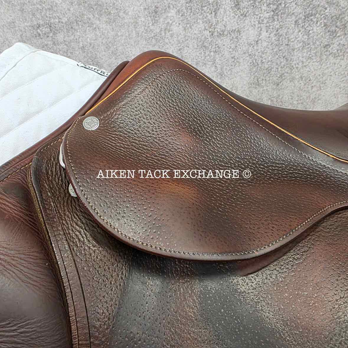 2012 Antares Close Contact Jump Saddle, 18" Seat, 4A Flap, Medium Tree, Foam Panels