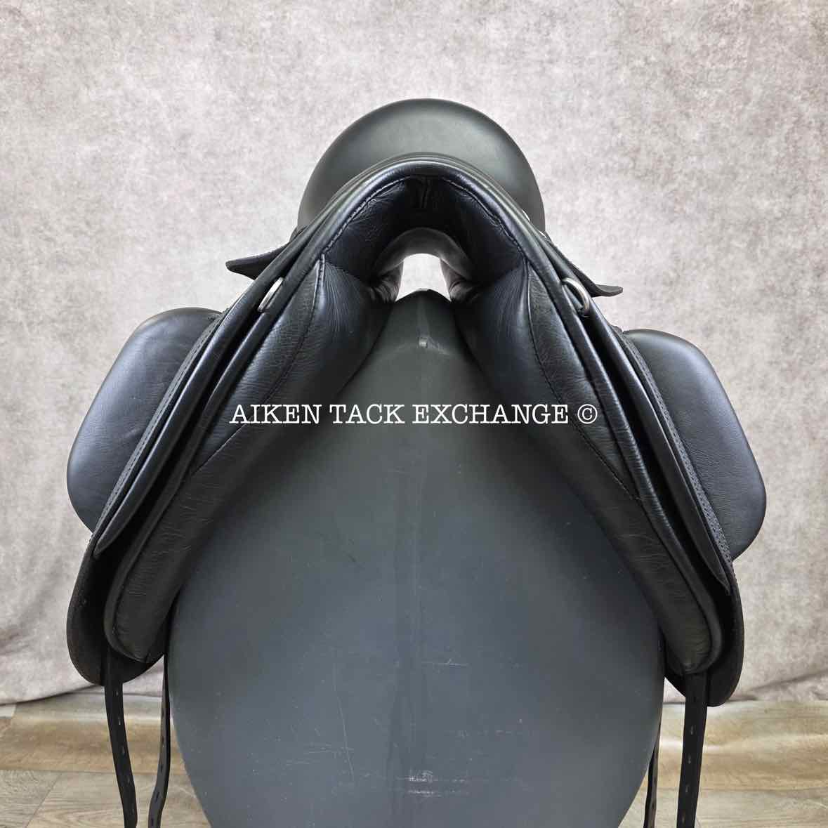 2021 Black Country Carlow Dressage Saddle, 18" Seat, Medium Wide Tree, Wool Flocked Panels