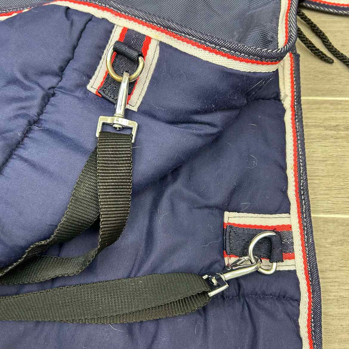Diamond Horse 200G Fill Stable Blanket 81"