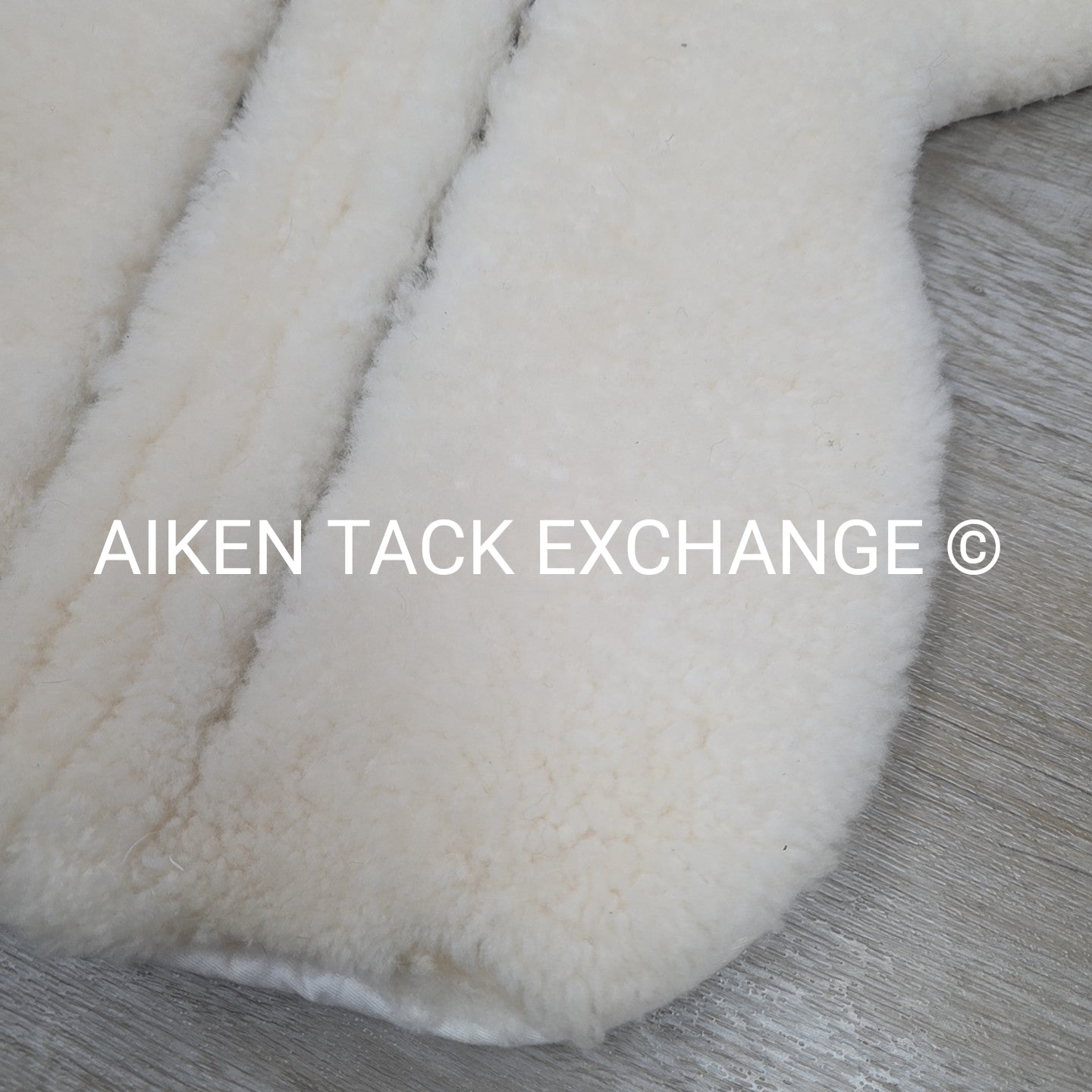 Fleeceworks FXK Sheepskin Half Pad w/ Plain Edge