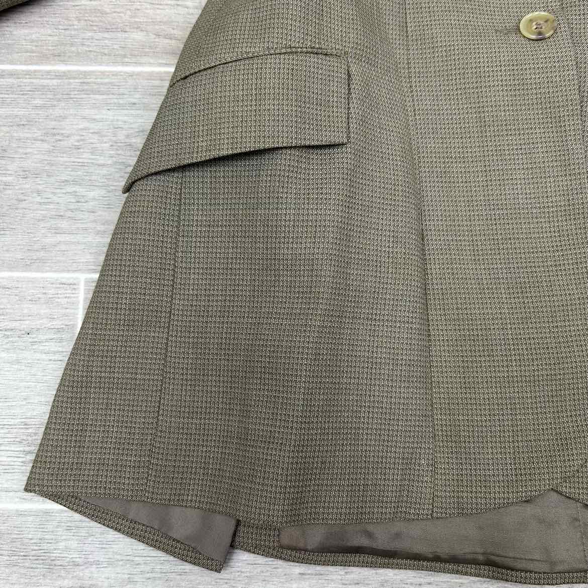 Van Teal Hunt Coat, Size 14