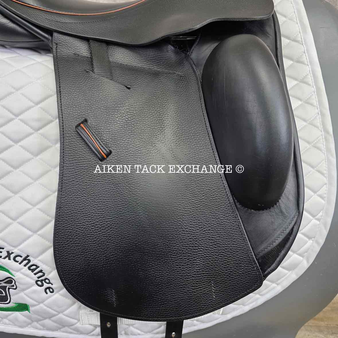 2022 County Epiphany Monoflap Dressage Saddle, 17.5" Seat, Wide Tree, Wool Flocked Panels