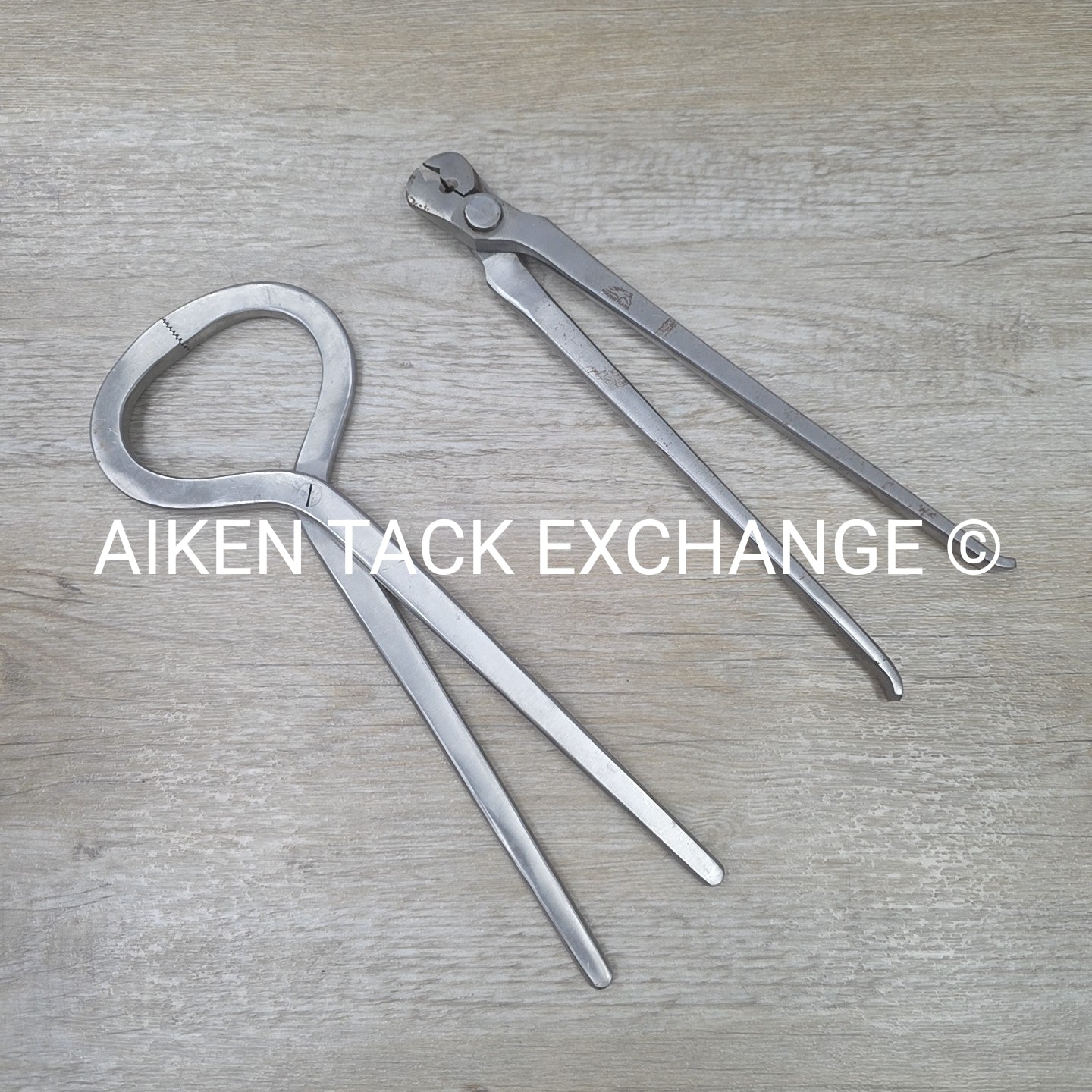 Farrier Tool Set: Equine Care Crease Nail Puller & Hoof Tester