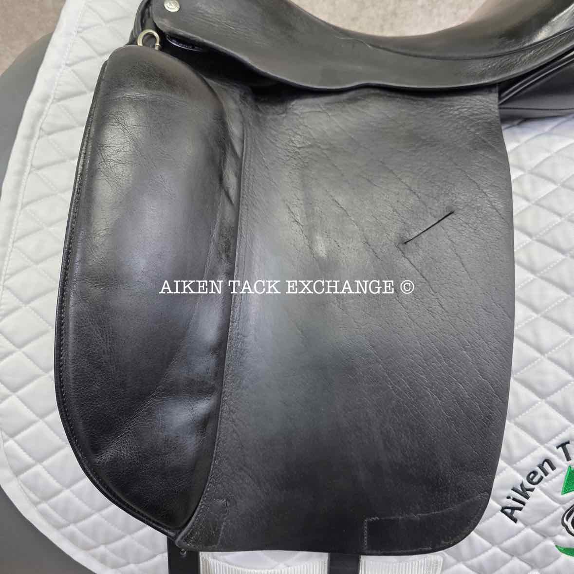 2004 Custom Saddlery Advantage Dressage Saddle, 17.5" Seat, Adjustable Tree, Wool Flocked Panels