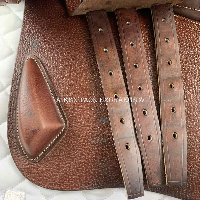 2022 CWD SE01 Close Contact Jump Saddle, 17.5" Seat, 3L Flap, Medium Tree, Foam Panels