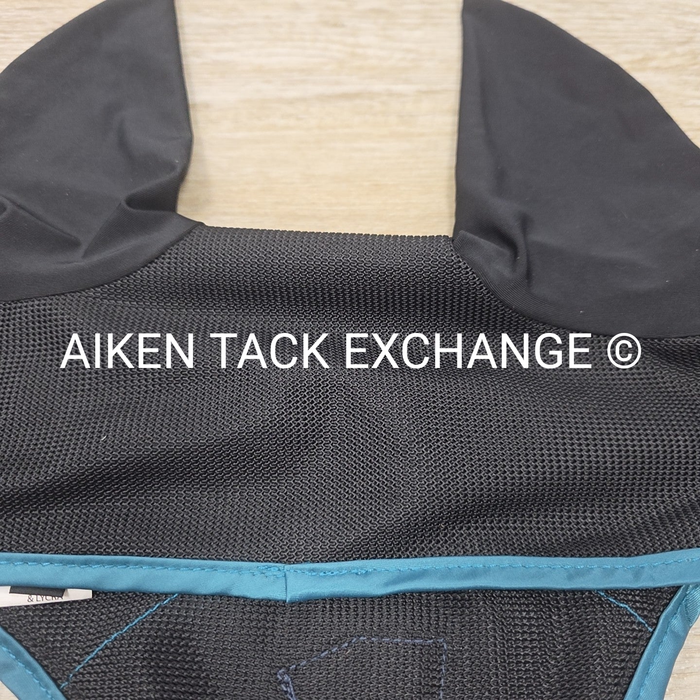 Woof Wear Mesh Ear Bonnet, Size Large