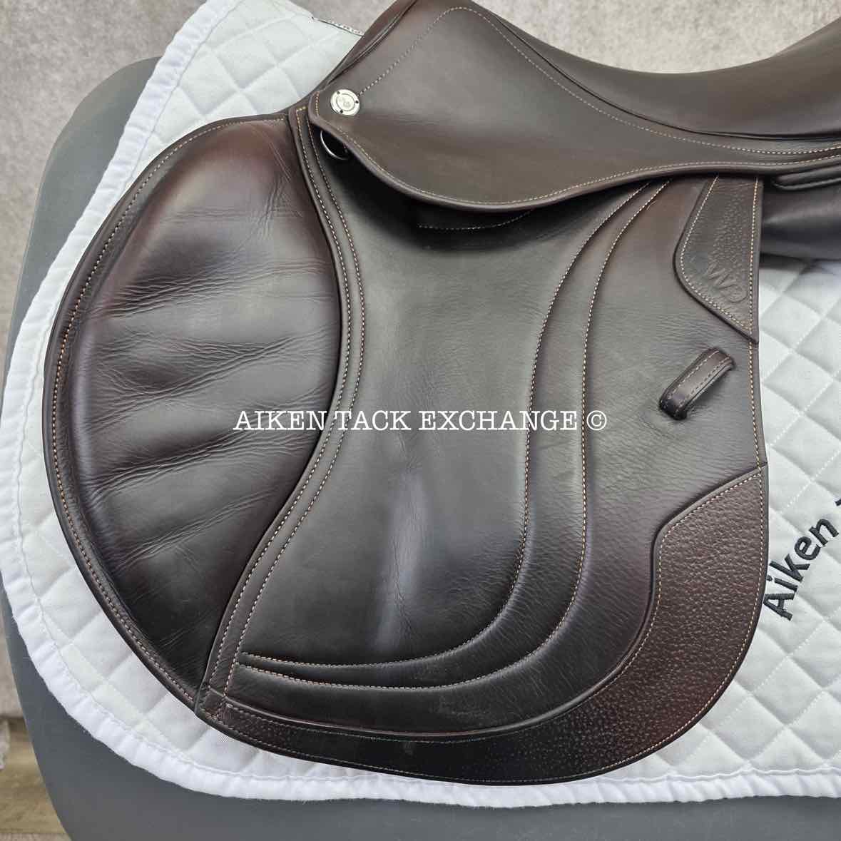 2021 CWD SE02 Close Contact Jump Saddle, 18" Seat, 3C Flap, Medium Tree, Foam Panels, Full Buffalo Leather