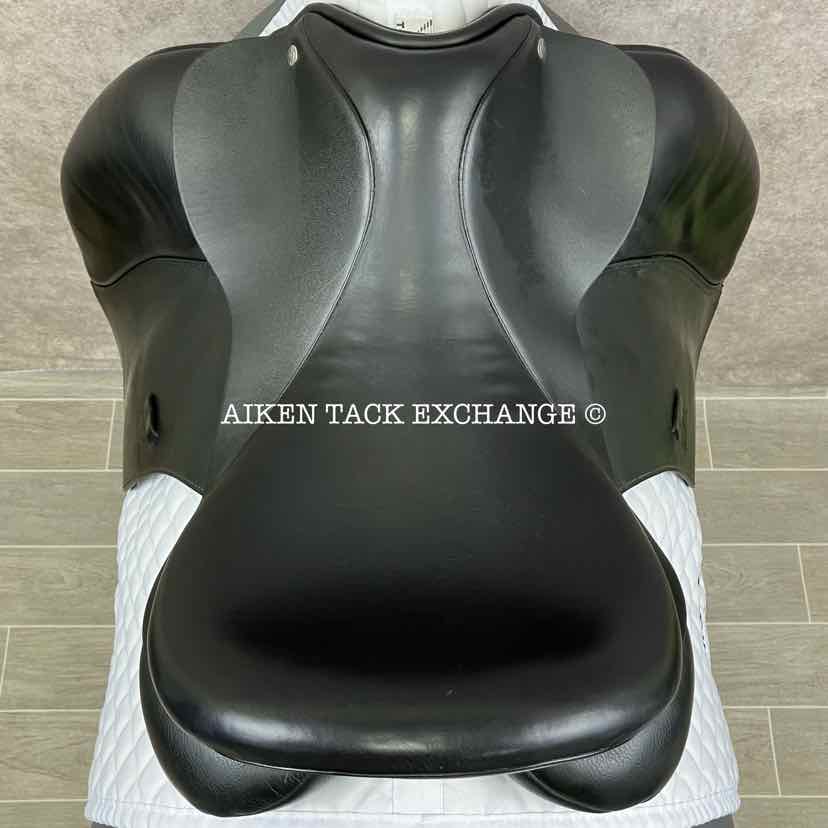 **SOLD** 2016 Custom Saddlery Steffen's Advantage Monoflap Dressage Saddle, 18" Seat, Adjustable Tree, Wool Flocked Panels