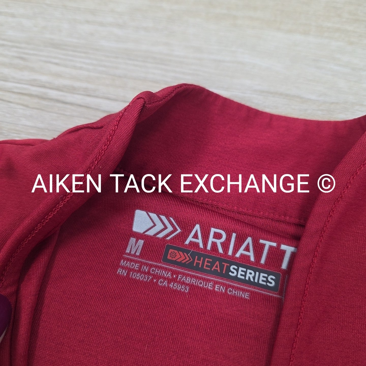 Ariat Heat Series Long Sleeve Top, Size Medium